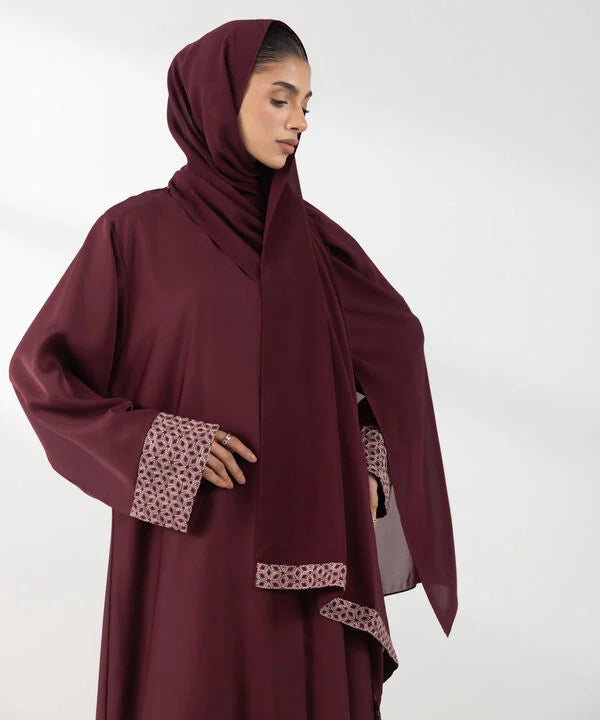 Embroidered Abaya Set